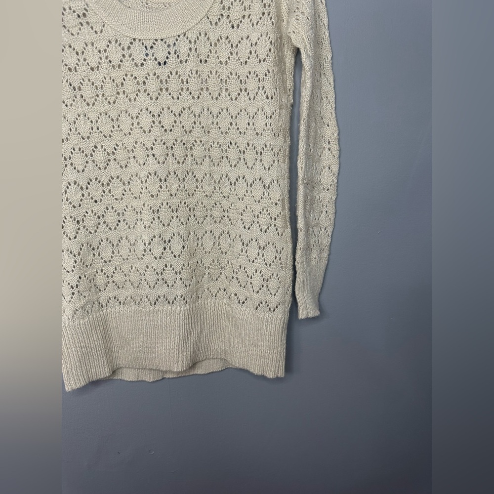 American Eagle outfitters Elegant Cream Women's Sweater - Picture 12 of 14